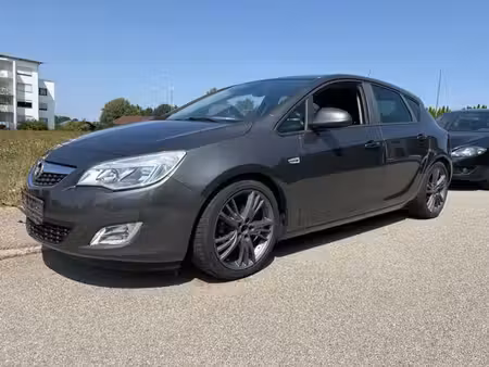 Opel Astra 1.4 140 Design Edition