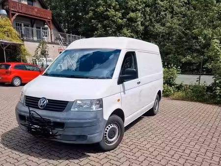 Volkswagen Transporter T5 2.5 TDI 85