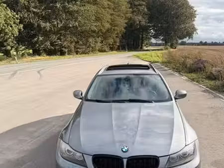 BMW Série 3 318d 2.0 143