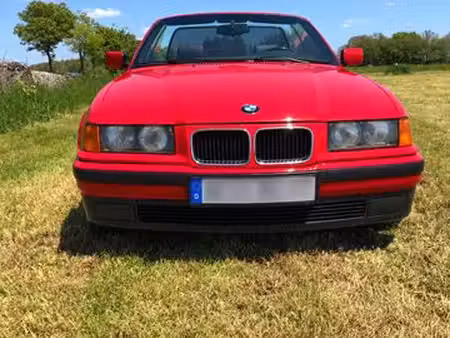 BMW Série 3 318i 1.8 115