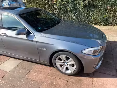 BMW Série 5 530d 3.0 245