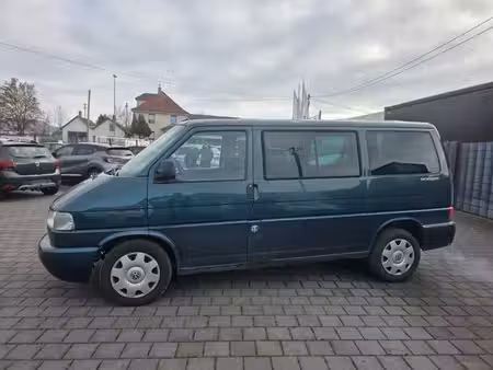 Volkswagen Transporter T4 2.5 TDI