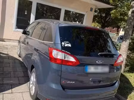 Ford C-max SE