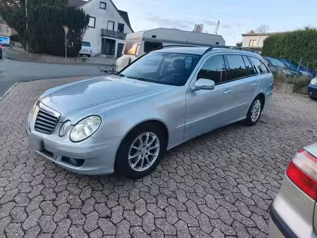 Mercedes-Benz Classe E E 200