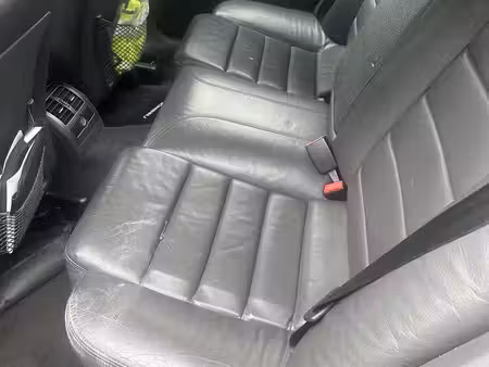 Audi A6 V8 4.2 220 quattro