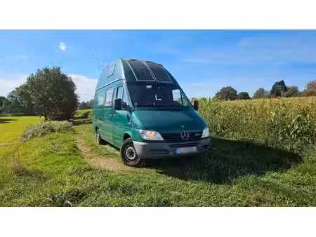 Mercedes-Benz Sprinter 310