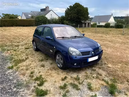 Renault Clio RS 2.0 172
