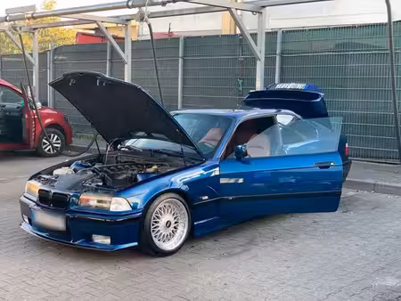 BMW Série 3 328i 2.8 193