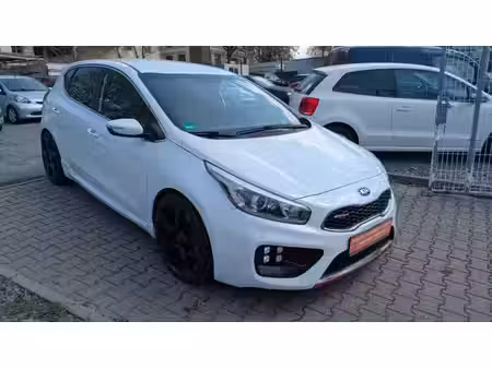 Kia Ceed GT 1.6 T GDi 204
