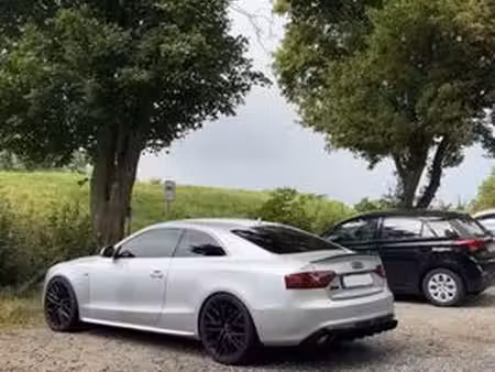 Audi A5 S5 V8 4.2 FSI 354 quattro