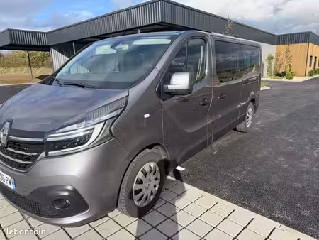 Renault Trafic dCi 145