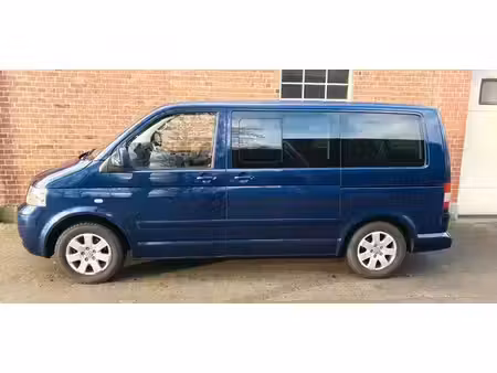 Volkswagen Transporter T5 2.5 TDI 174