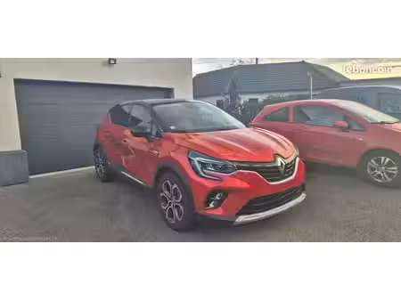 Renault Captur E-Tech 1.6 145 Intens