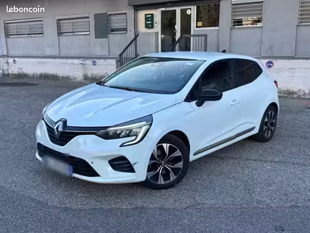 Renault Clio E-Tech 1.6 145 Evolution