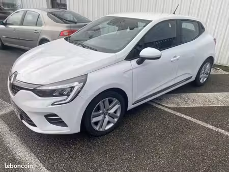 Renault Clio E-Tech 1.6 140 Business
