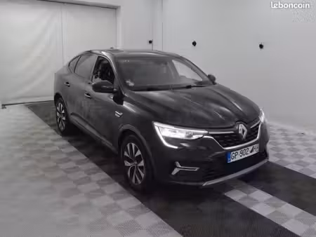 Renault Arkana E-Tech 1.6 145 Evolution