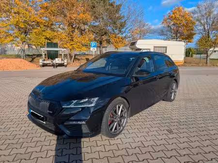 Škoda Octavia RS 2.0 TSI 245