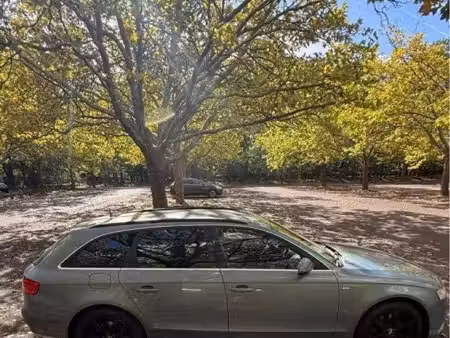 Audi A4 2.0 TDI 143
