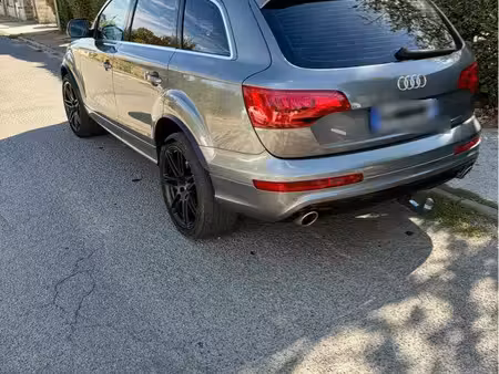 Audi Q7 V6 3.0 TDI 240 quattro