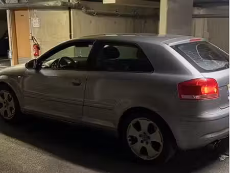 Audi A3 V6 3.2 250 quattro