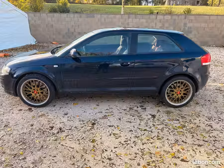 Audi A3 V6 3.2 250 quattro