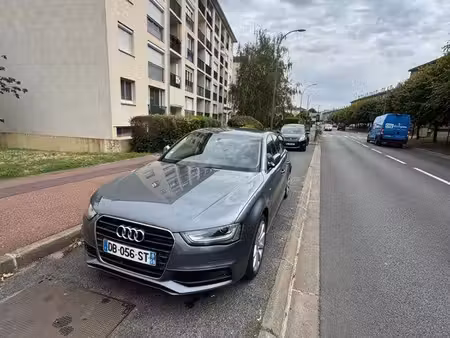 Audi A4 2.0 TDI 150 S line
