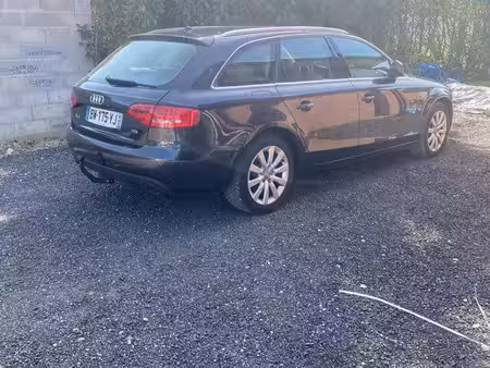 Audi A4 2.0 TDI 143 Ambition Luxe
