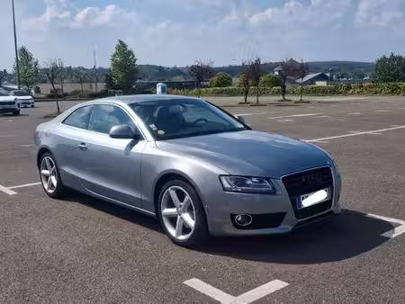 Audi A5 V6 2.7 TDI 190