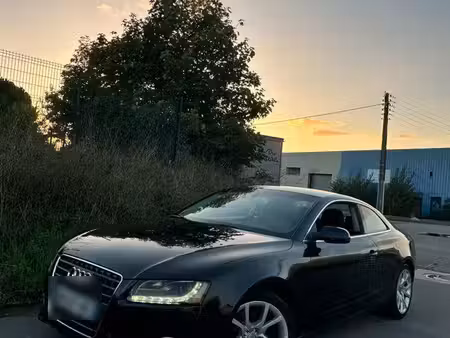Audi A5 V6 2.7 TDI 190