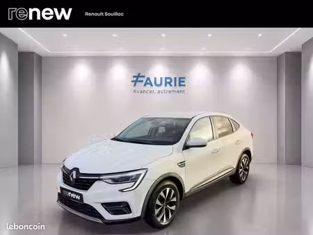 Renault Arkana E-Tech 1.6 145 Evolution