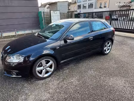 Audi A3 2.0 TDI 140 S line quattro