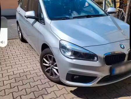 BMW Série 2 218i 1.5 136