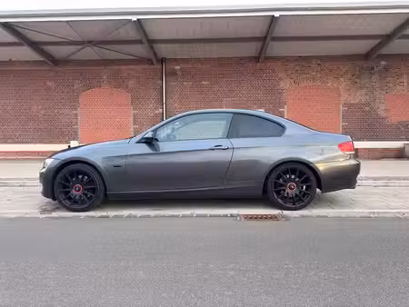 BMW Série 3 330i 218 xDrive