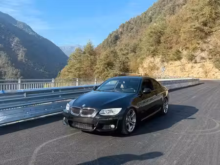 BMW Série 3 330d 3.0