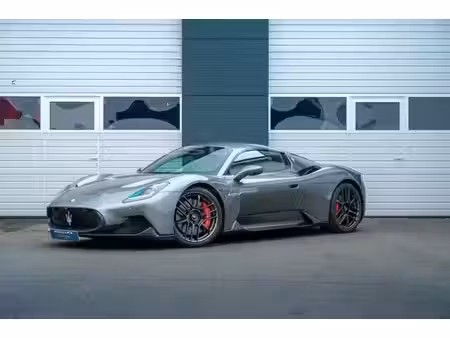 Maserati MC20 V6 3.0 630