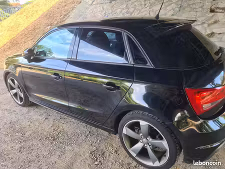 Audi A1 2.0 TDI 143 S line