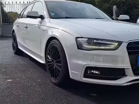 Audi A4 2.0 TDI 150 S line
