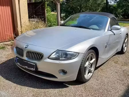 BMW Z4 30i 3.0 231