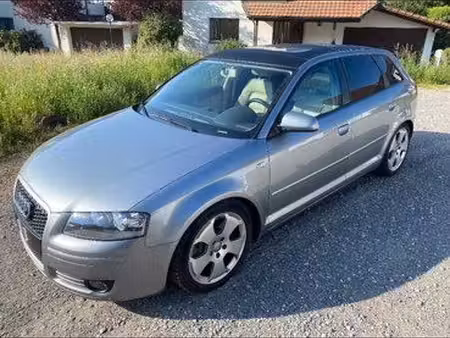 Audi A3 V6 3.2 250 quattro