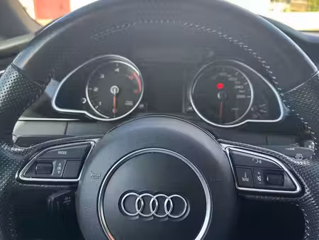 Audi A5 V6 3.0 TDI 204