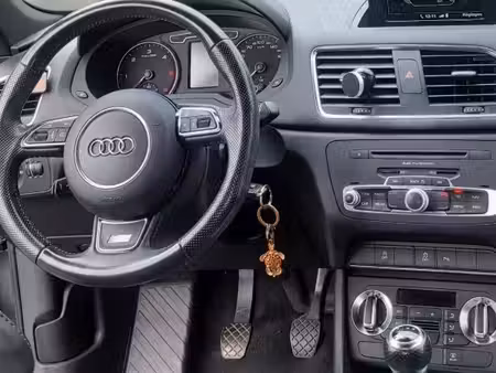 Audi Q3 2.0 TDI 140