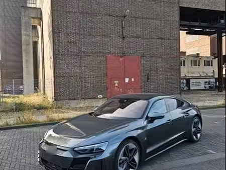Audi e-tron GT RS 598 quattro