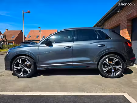 Audi Q3 35 TFSI TFSI 150 S line
