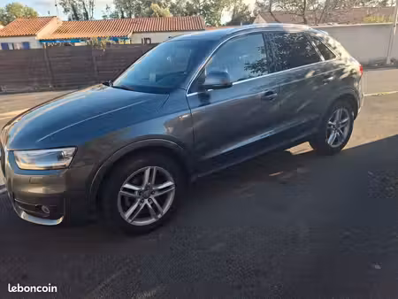 Audi Q3 2.0 TDI 140 S line