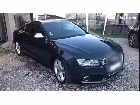 Audi A5 S5 V8 4.2 FSI 354 quattro