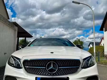 Mercedes-Benz Classe E E 200 2.0 197 4Matic