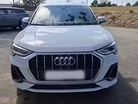 Audi Q3 35 TDI 2.0 TDI 150 S line