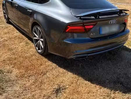 Audi A7 V6 3.0 TDI 218