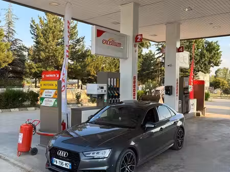 Audi A4 2.0 TFSI 252 quattro
