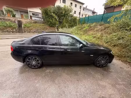 BMW Série 3 318d 2.0 143